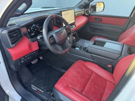 Toyota Sequoia TRD PRO 3.5L V6 i-FORCE MAX, снимка 11