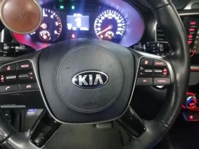 Kia Sorento 2.2 4Wd Number One Edition - САМО 30% АВАНС!, снимка 11
