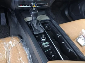 Volvo XC60 D4 - САМО 30% АВАНС, снимка 9