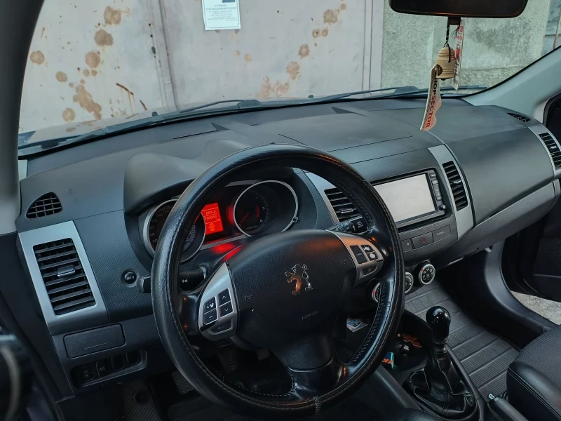 Peugeot 4007 2.2 HDi, снимка 8 - Автомобили и джипове - 47612796