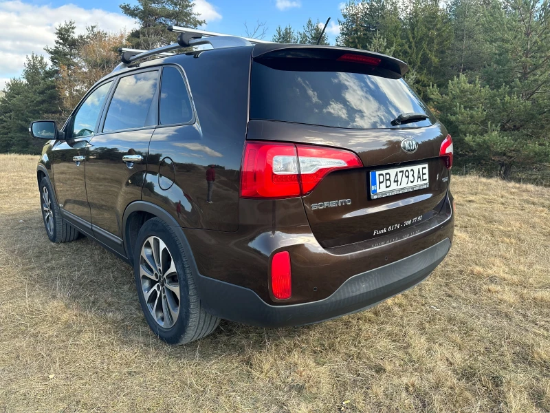 Kia Sorento, снимка 5 - Автомобили и джипове - 47803199