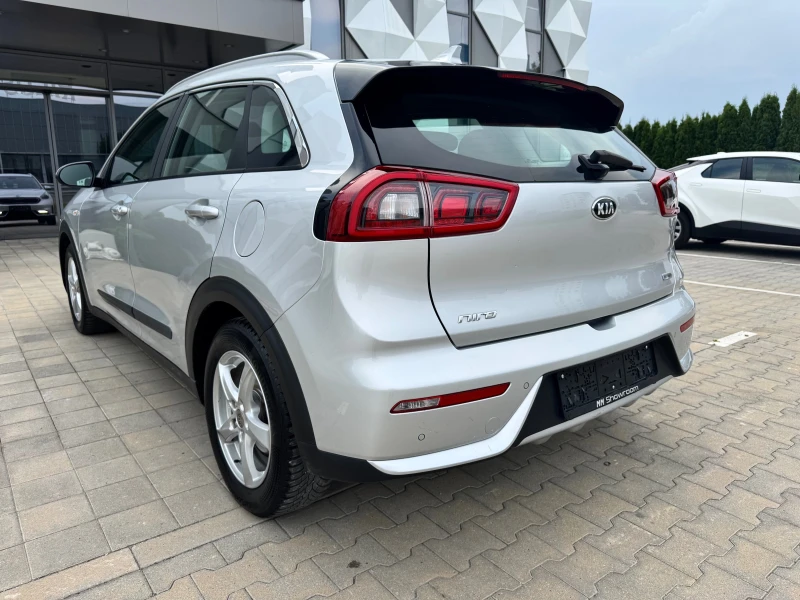 Kia Niro HYBRID-PREMIUM--ПОДГРЕВ-С.КНИЖКА-LANE-ASIST, снимка 7 - Автомобили и джипове - 48728873