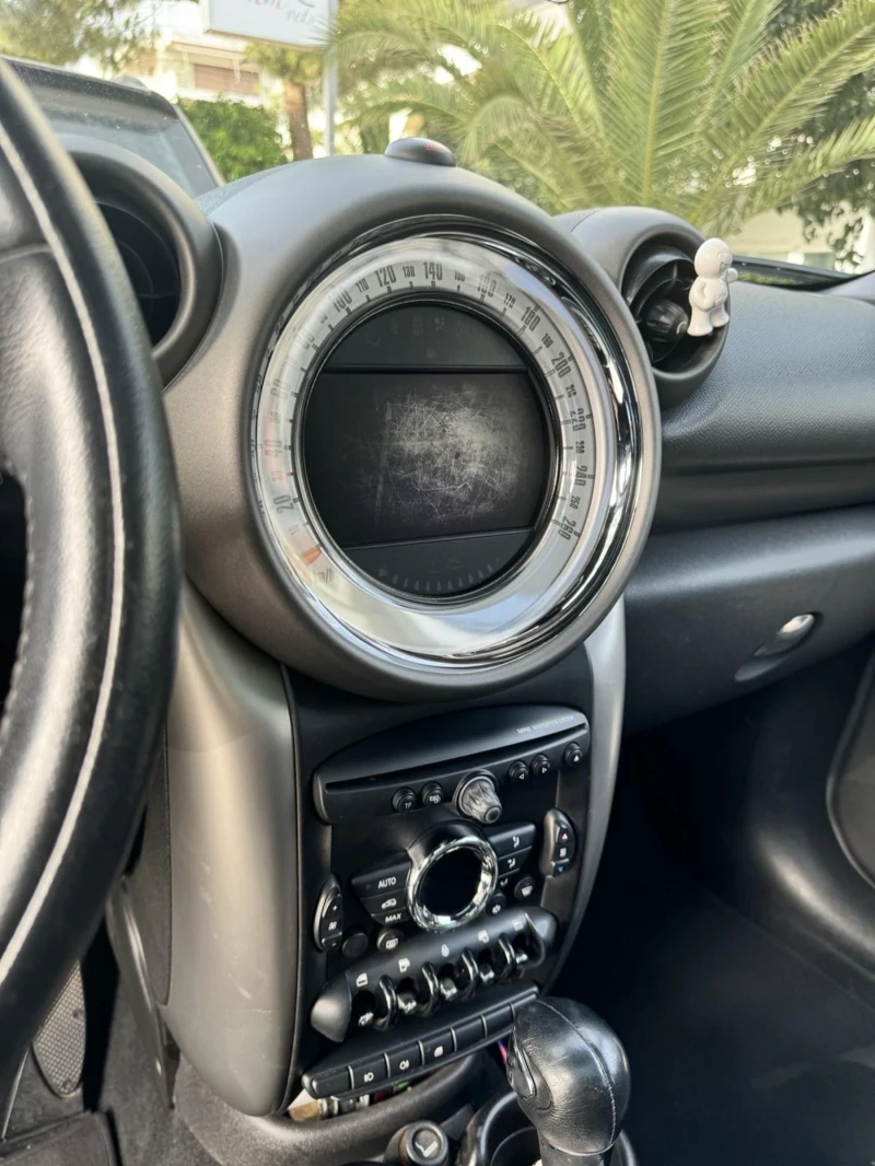 Mini Countryman 2.0 D, снимка 10 - Автомобили и джипове - 52517768