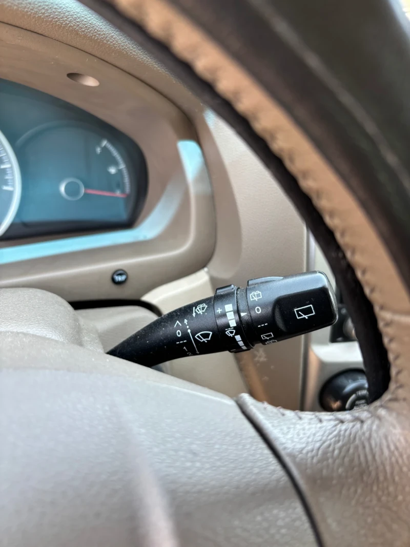 Kia Sportage, снимка 12 - Автомобили и джипове - 52311528