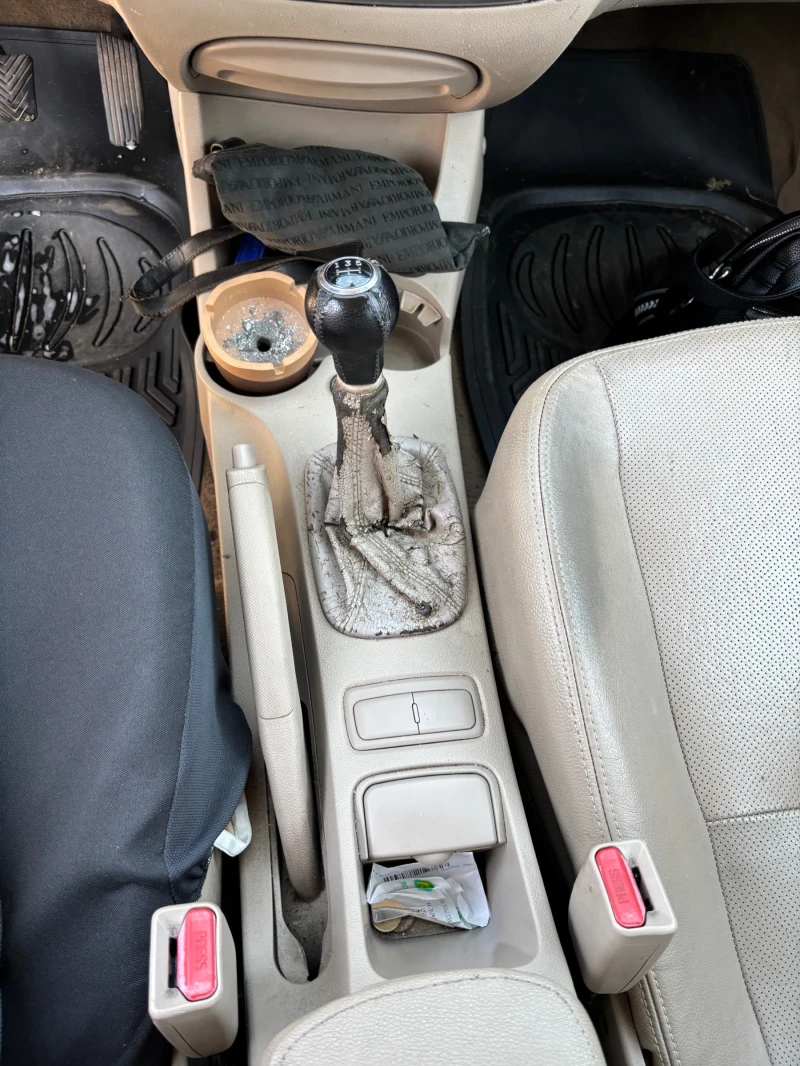 Kia Sportage, снимка 14 - Автомобили и джипове - 52311528