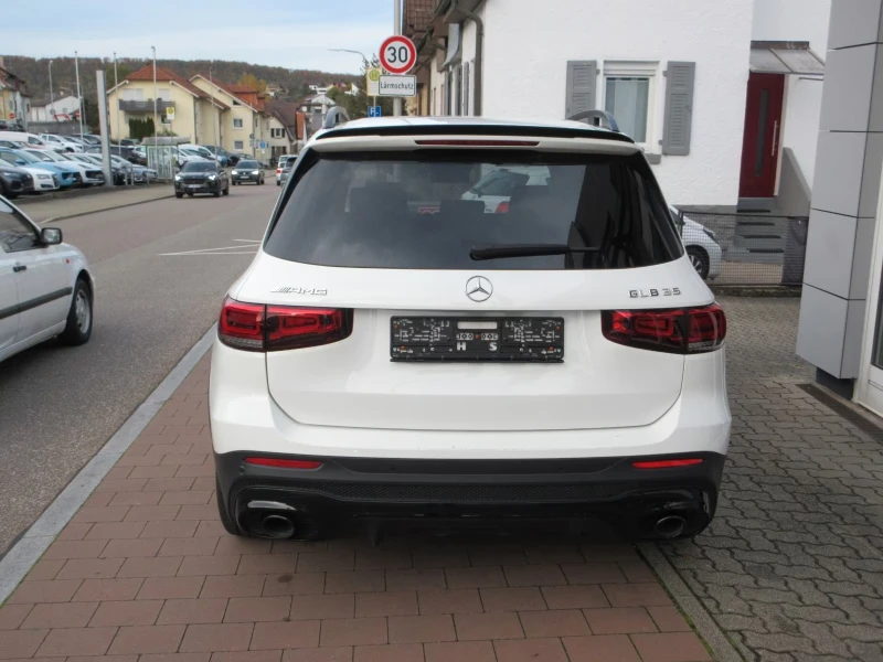 Mercedes-Benz GLB 35 AMG 4Matic, снимка 5 - Автомобили и джипове - 52350225