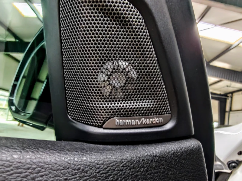 BMW X5 3.5i xDrive M Вакуум, Harman/Kardon, HeadUp, Keyle, снимка 9 - Автомобили и джипове - 53025768