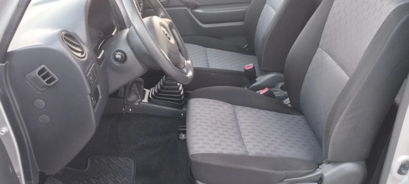 Suzuki Jimny 1.3 4х4 , снимка 11 - Автомобили и джипове - 53527195