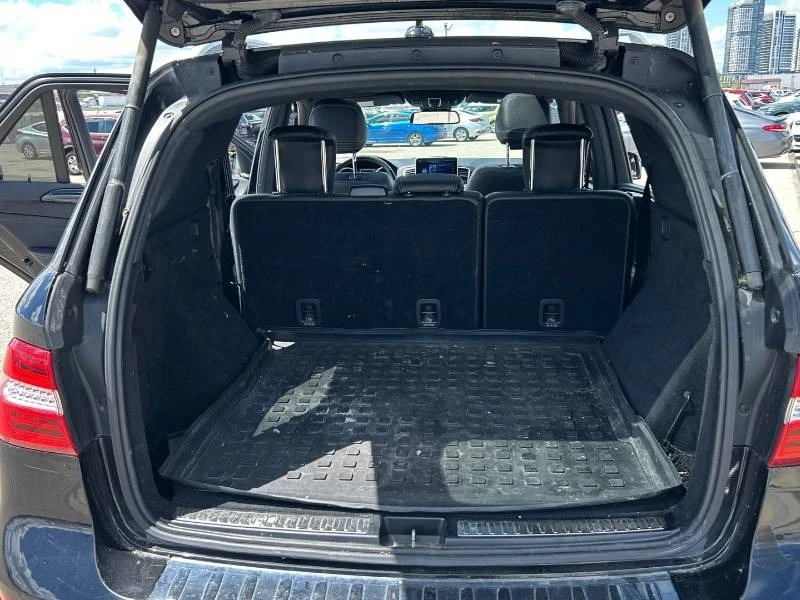 Mercedes-Benz ML 350 * BlueTec * ПОДГРЕВИ * 2 КЛЮЧА * PANO , снимка 15 - Автомобили и джипове - 54983571