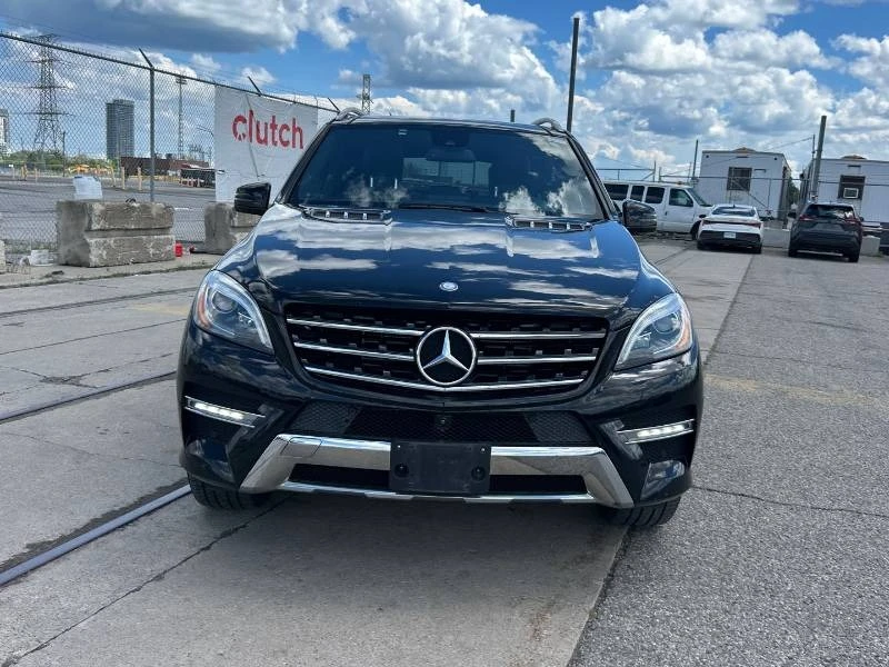 Mercedes-Benz ML 350 * BlueTec * ПОДГРЕВИ * 2 КЛЮЧА * PANO , снимка 3 - Автомобили и джипове - 54983571