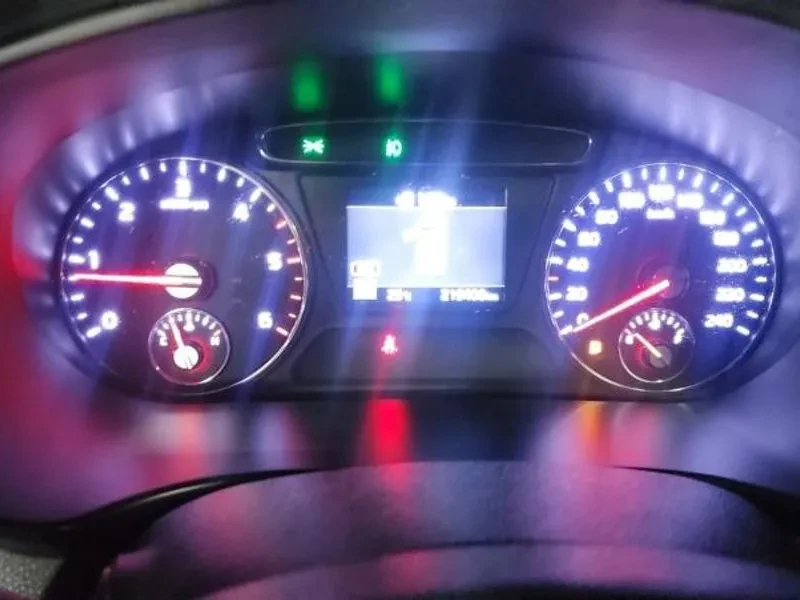 Kia Sorento 2.2 4Wd Number One Edition - САМО 30% АВАНС!, снимка 10 - Автомобили и джипове - 55474395