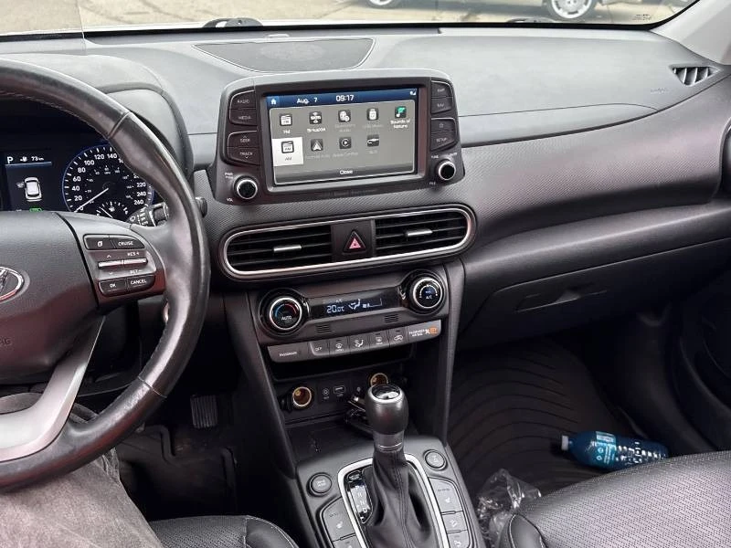 Hyundai Kona * Ultimate AWD * ЛИЦЕНЗИРАН ДИЛЪР * CARFAX, снимка 8 - Автомобили и джипове - 55602690