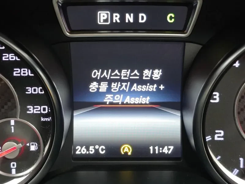 Mercedes-Benz GLA X156 Gla45 Amg 4Matic, снимка 17 - Автомобили и джипове - 56293117