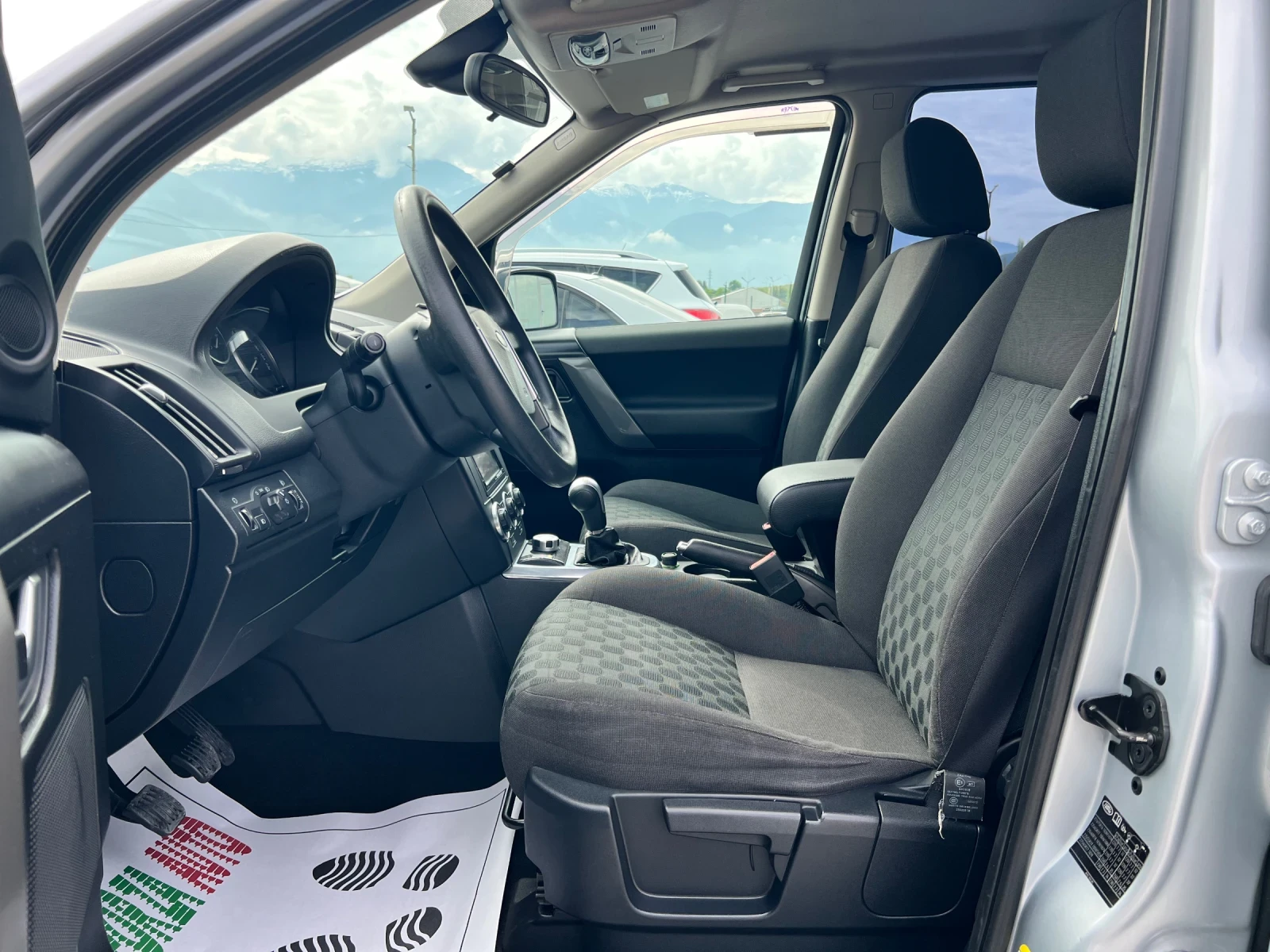 Land Rover Freelander 2.2 TD4 S - изображение 8