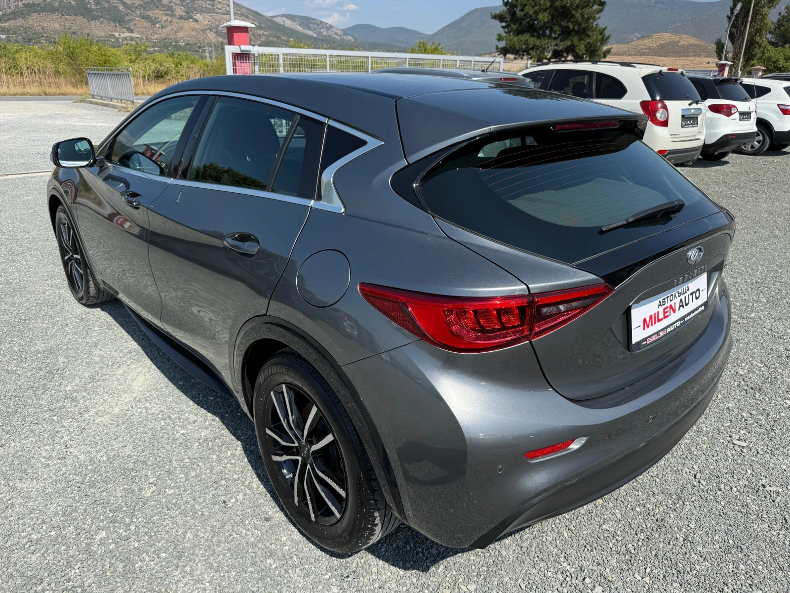 Infiniti Q30 (KATO НОВА) - изображение 8