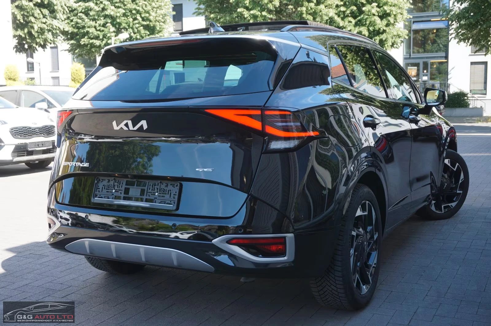 Kia Sportage 1.6PHEV/265HP/GT-LINE/PANO/MEMO/AWD/360/LED/491g - изображение 6