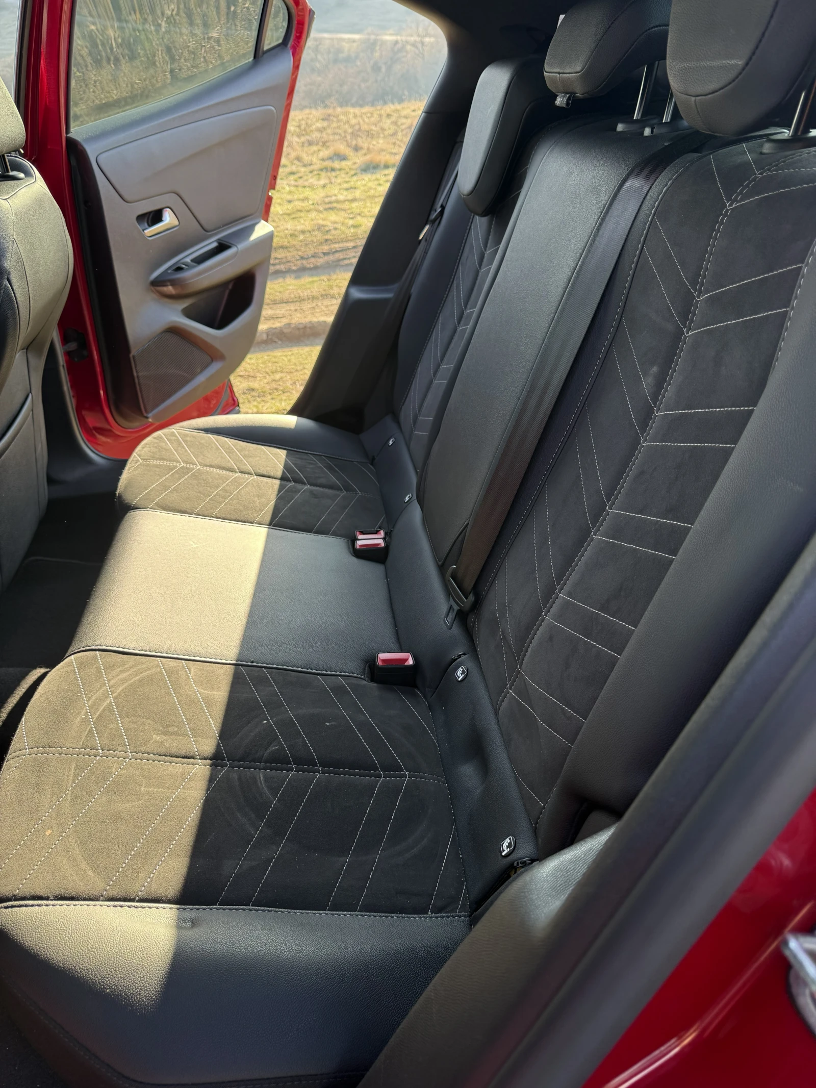 Opel Mokka Ultimate FWD SUV, снимка 15 - Автомобили и джипове - 53715667