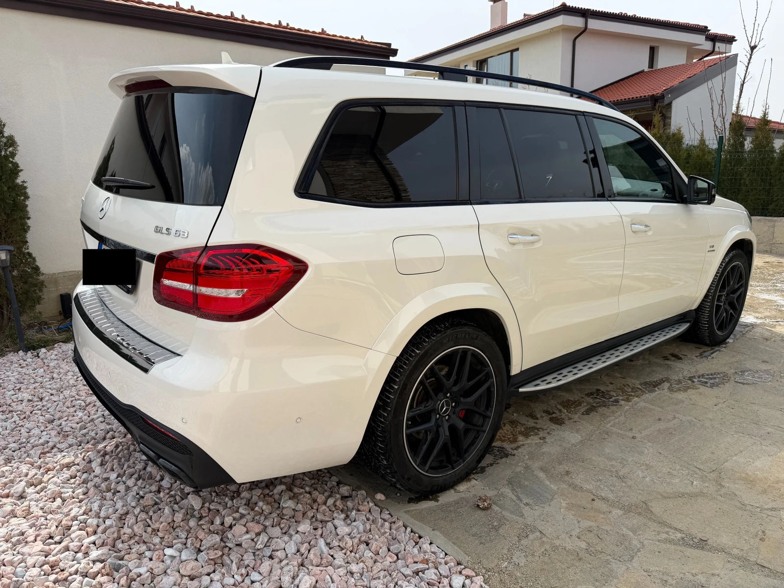 Mercedes-Benz GLS 63 AMG, снимка 5 - Автомобили и джипове - 53755224