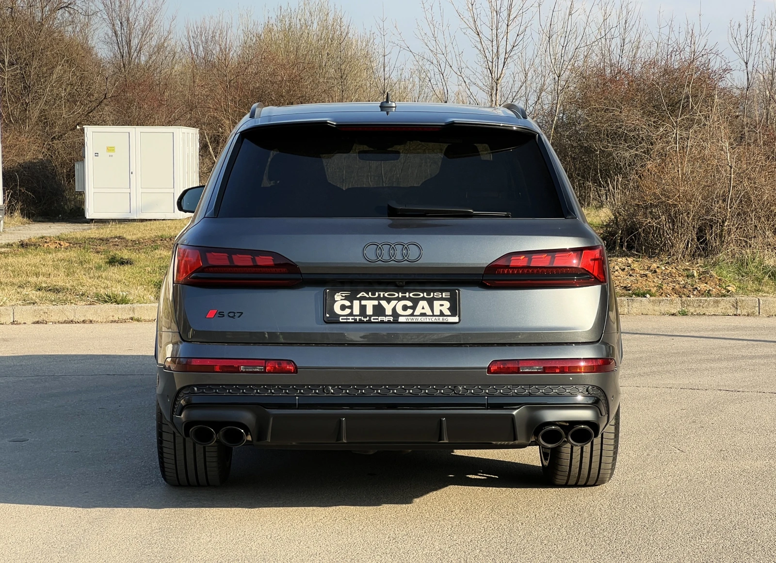 Audi SQ7 TFSI/FACELIFT/B&O/MATRIX/HEAD UP/B&O/PANO/7-МЕСТЕН, снимка 5 - Автомобили и джипове - 53864600