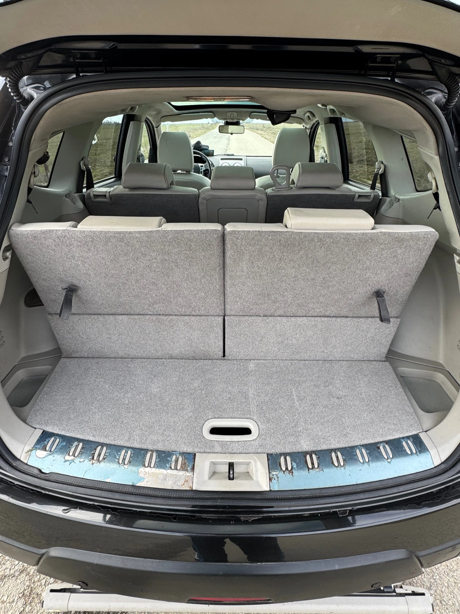 Nissan Qashqai Nissan Qashqai + 2 2.0 4�4 ��� 6+ 1����� ���� | Mobile.bg � ����������� 12