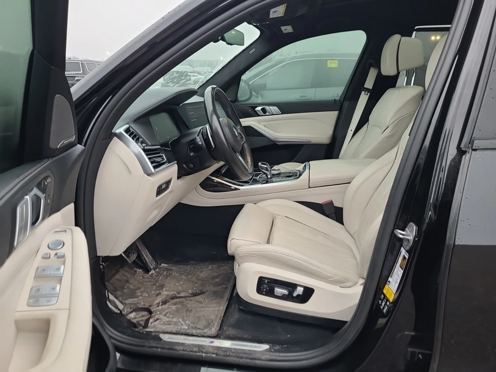 BMW X7 40i * * 7 МЕСТА * * CARFAX * * АВТО КРЕДИТ * * , снимка 6 - Автомобили и джипове - 53961946