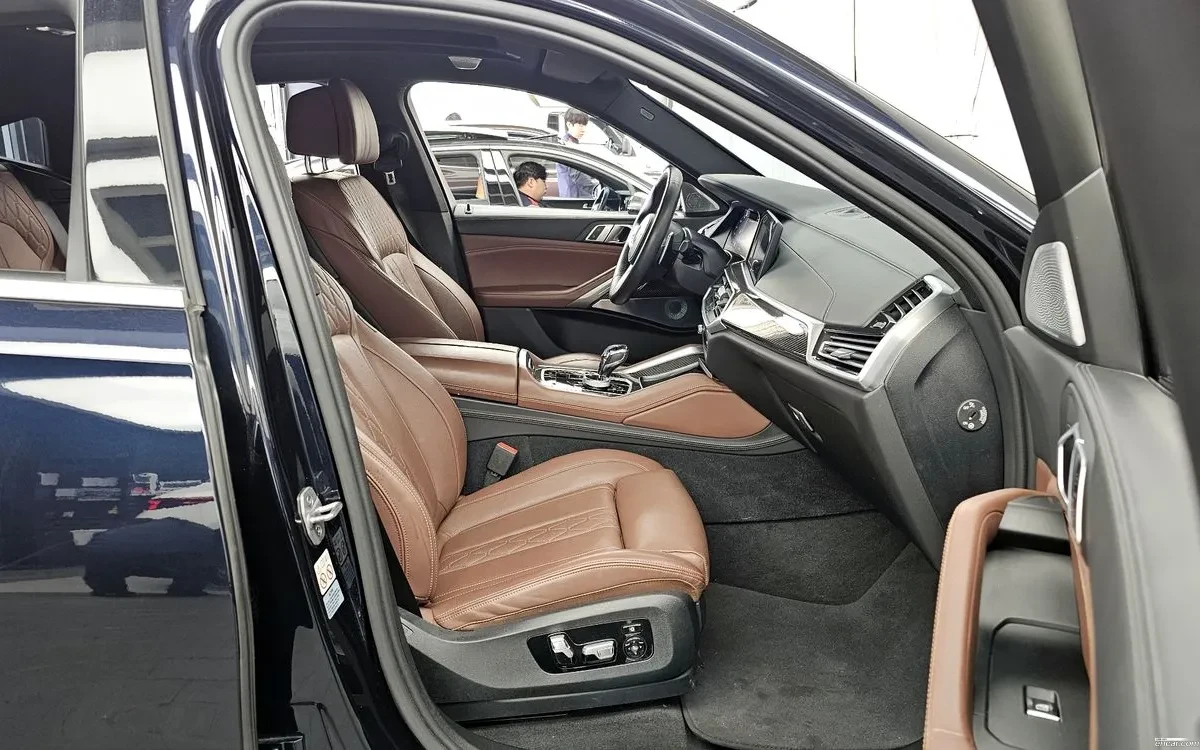 BMW X6 M50i Bowers & Wilkins * , снимка 11 - Автомобили и джипове - 54724879
