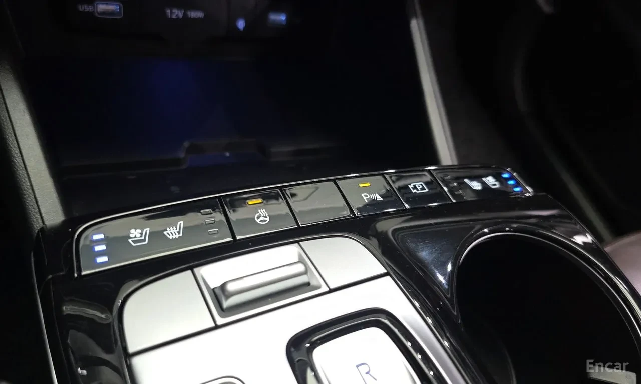 Hyundai Tucson Hybrid (NX4) Inspiration, снимка 15 - Автомобили и джипове - 55012676