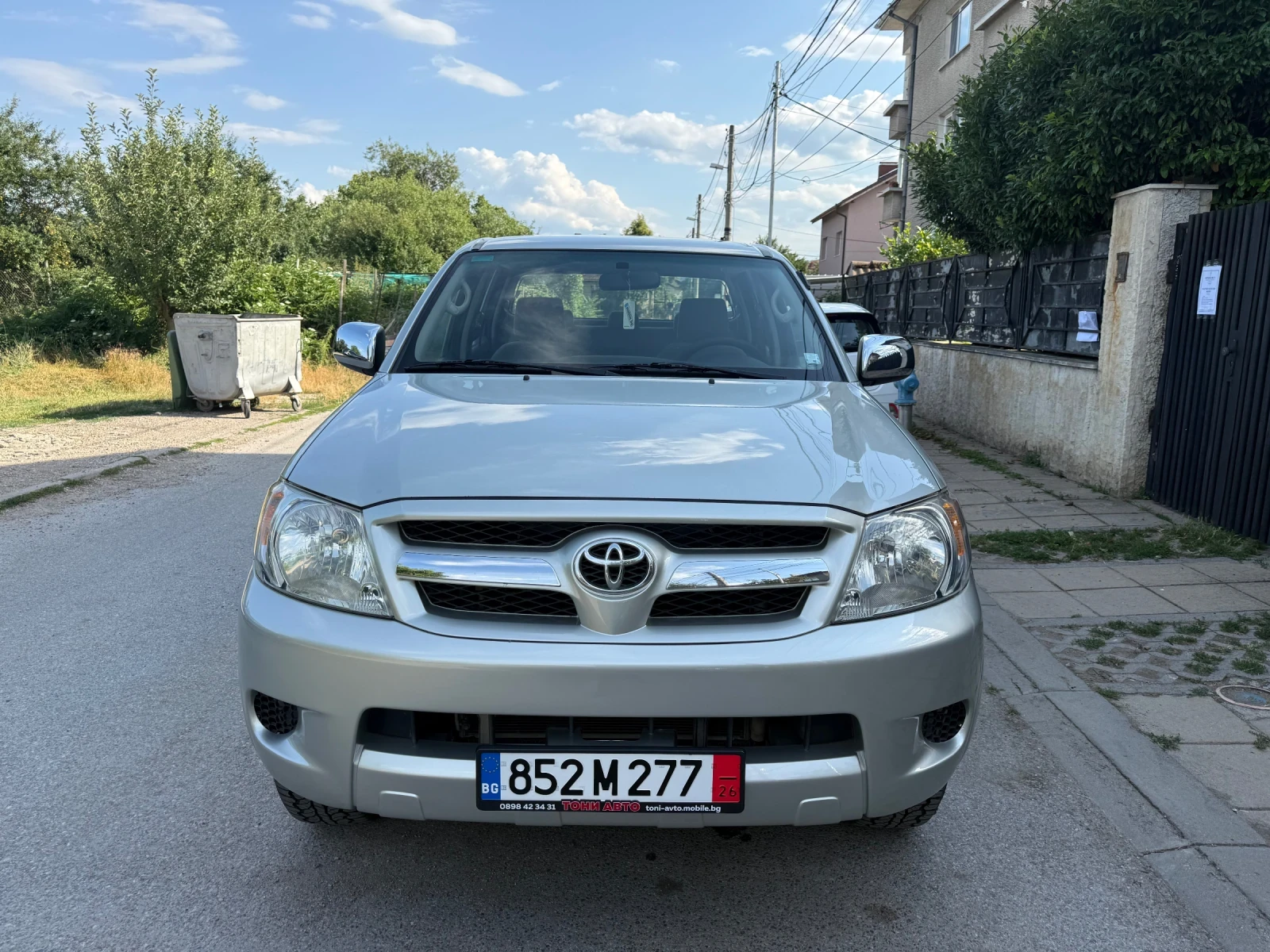 Toyota Hilux 2.5D4D 102kc, снимка 2 - Автомобили и джипове - 55306985