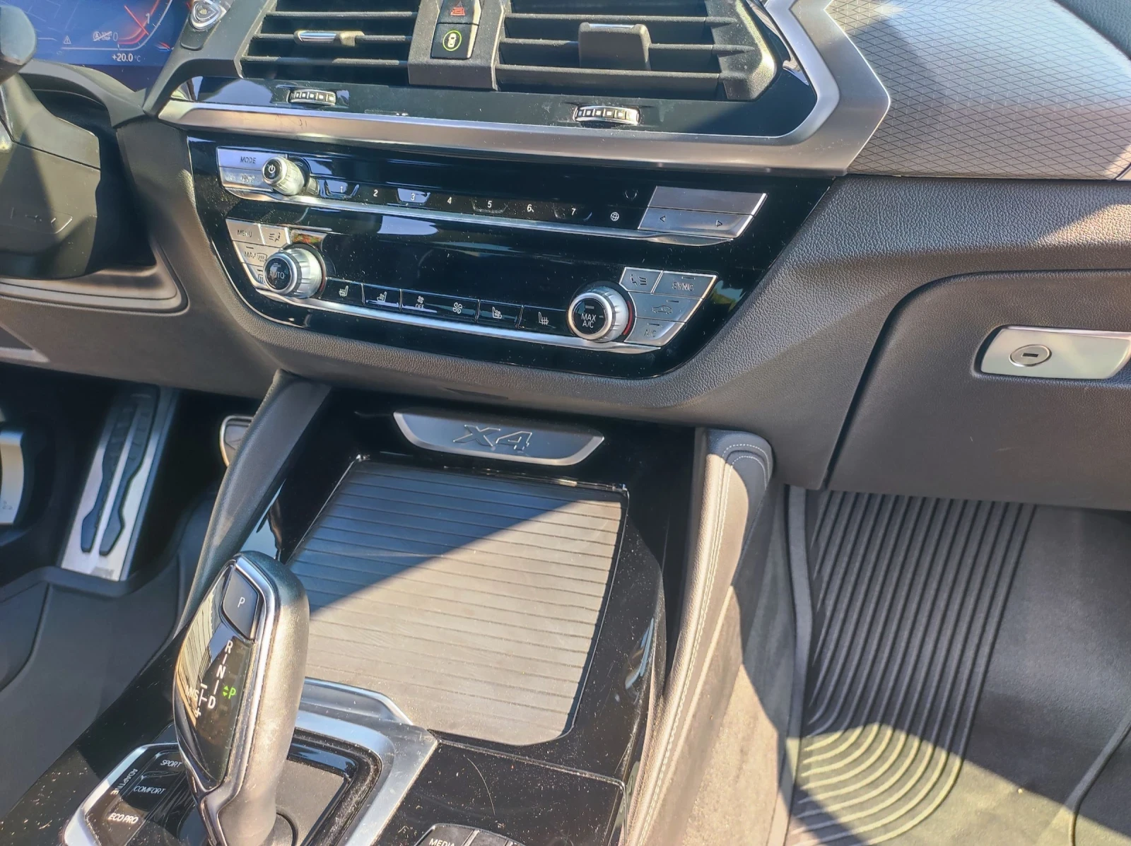 BMW X4 2.0d, снимка 14 - Автомобили и джипове - 55339178