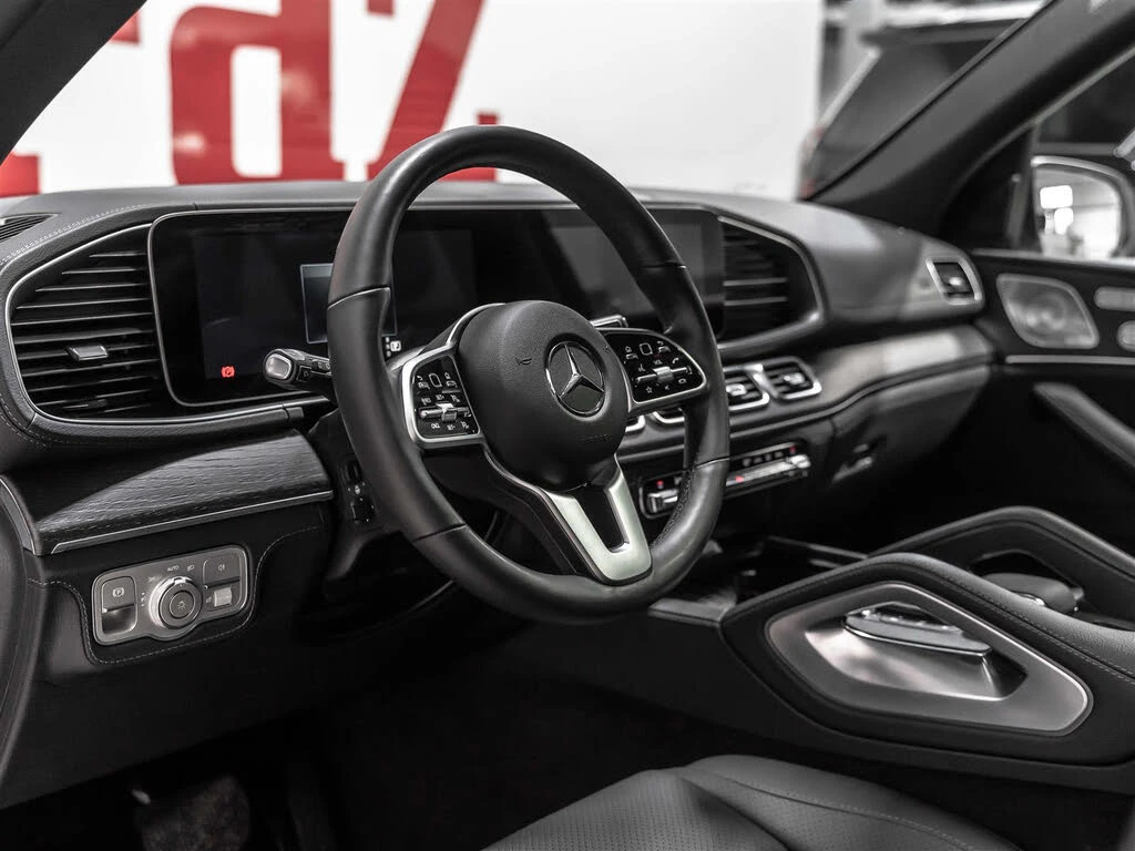 Mercedes-Benz GLE 350 4MATIC AMG Line* BURMESTER* 360* PANORAMA* , снимка 6 - Автомобили и джипове - 55663528