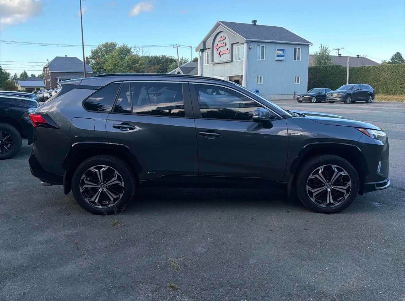 Toyota Rav4 * AWD * CARFAX * ОПЦИЯ ЗА ФИНАНСИРАНЕ, снимка 3 - Автомобили и джипове - 55948506