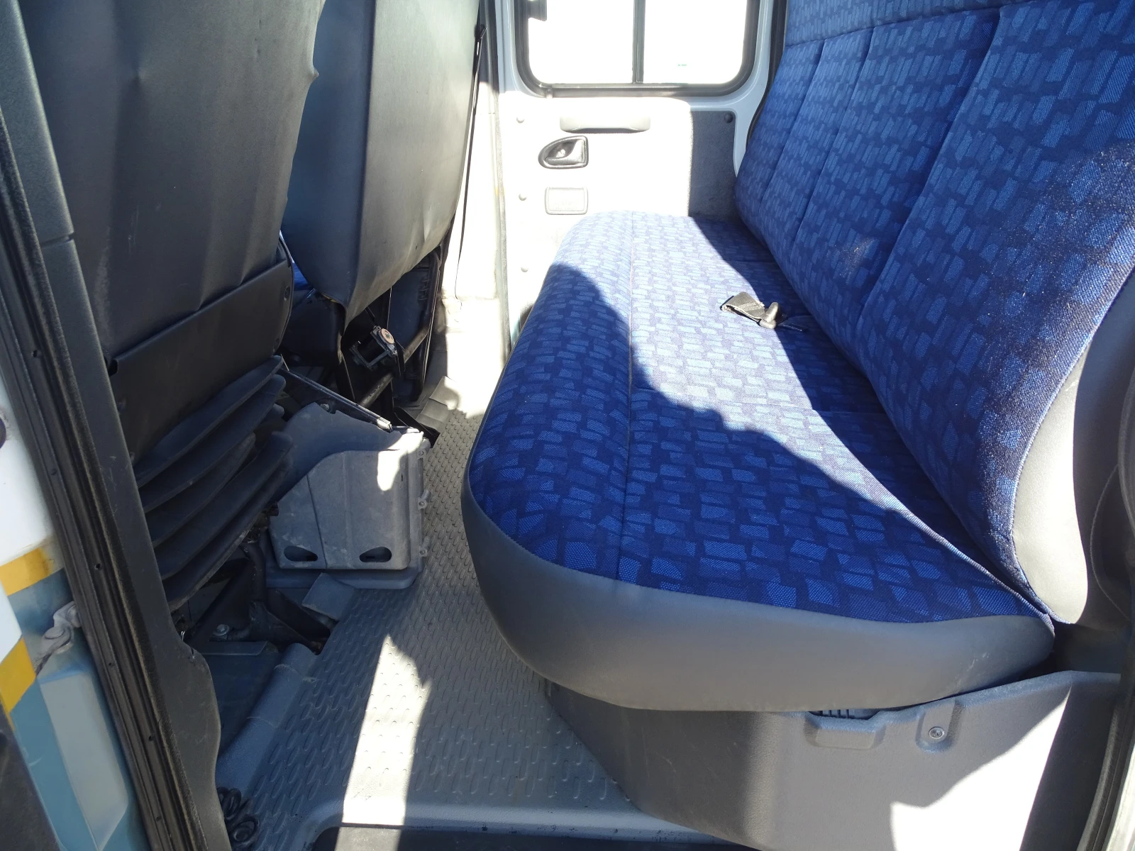 Iveco Daily 35C14 3.0HPI  . * * 7- | Mobile.bg   14