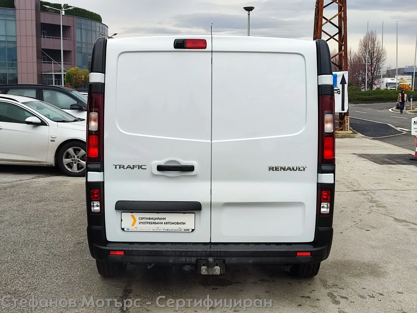 Renault Trafic L1H1 Komfort 2.0 dCi 145hp MT6, снимка 7 - Бусове и автобуси - 52563917