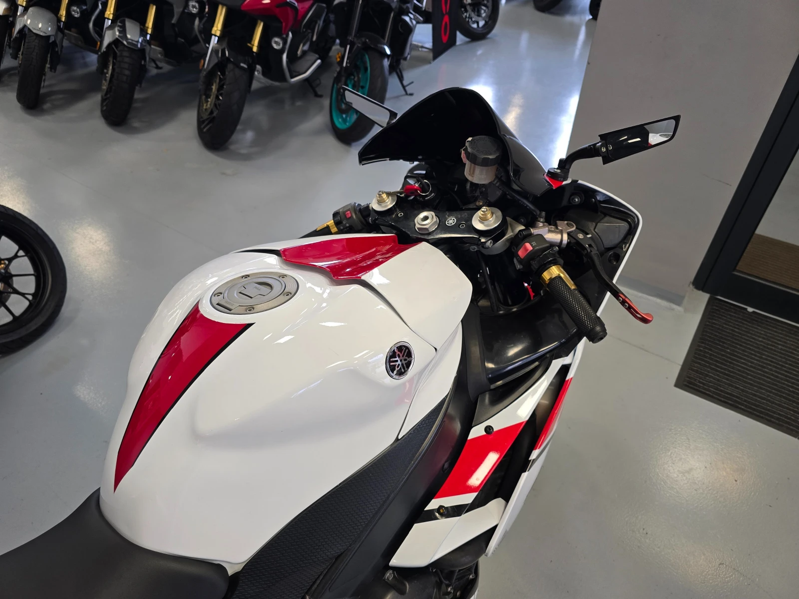 Yamaha YZF-R1 1000ie, 190к.с., 2008г., снимка 11 - Мотоциклети и мототехника - 54109296