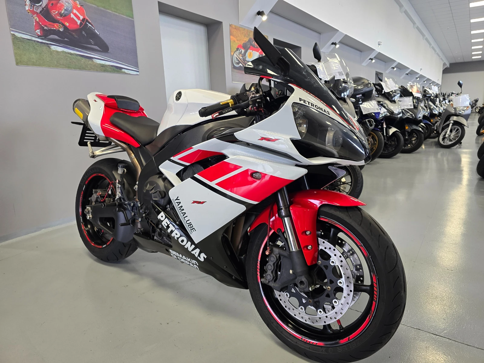 Yamaha YZF-R1 1000ie, 190к.с., 2008г., снимка 2 - Мотоциклети и мототехника - 54109296