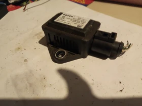 части за BMW E39 по 5 евро, ръчка за лява предна и задна врата,джоб за вещи допълнителен стоп 10Е, снимка 13