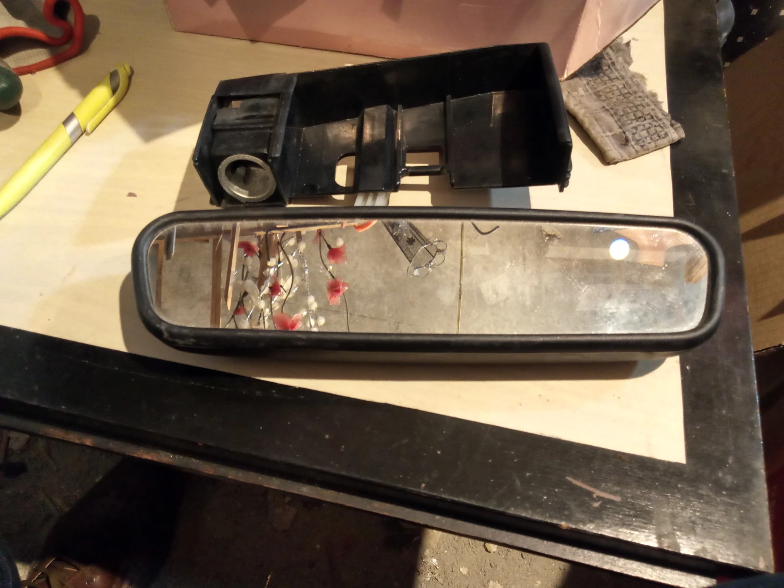 части за BMW E39 по 5 евро, ръчка за лява предна и задна врата,джоб за вещи допълнителен стоп 10Е, снимка 7 - Части - 56121084