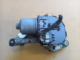 Моторче предни чистачки ляво Пежо 407 2.0хди (к)