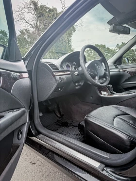 Mercedes-Benz E 220 АВТОМАТИК, ПЕРФЕКТНА, снимка 6