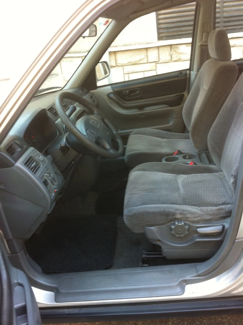 Honda Cr-v 2.0 i Gas/Benzin, снимка 7 - Автомобили и джипове - 47419458