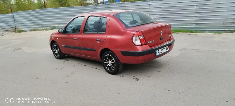 Renault Clio 1.4 евро 4 преглед , снимка 9 - Автомобили и джипове - 48075355