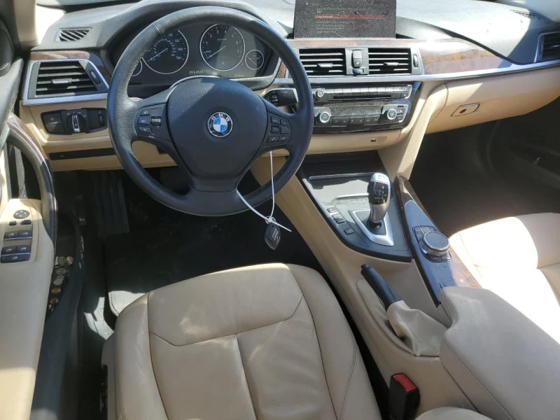 BMW 320, снимка 8 - Автомобили и джипове - 48809265