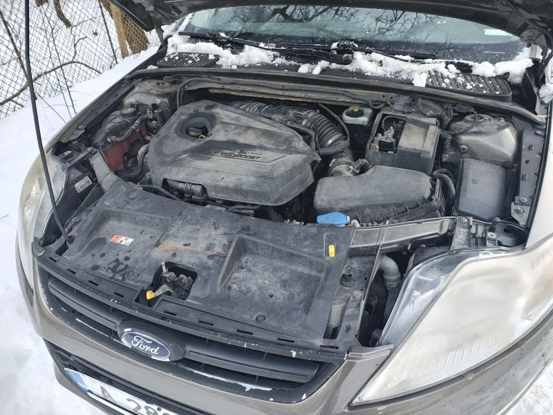 Ford Mondeo Седан , снимка 6 - Автомобили и джипове - 49212508