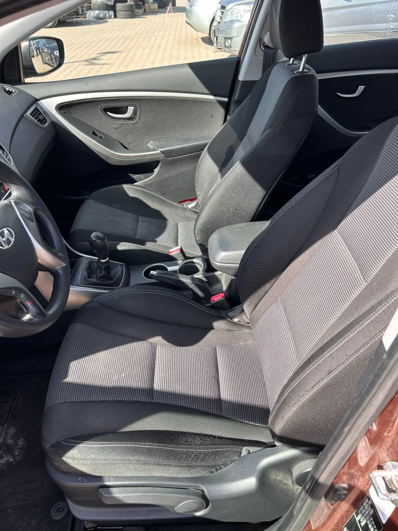 Hyundai I30 1.4i NAVI/KAMERA EURO 5, снимка 12 - Автомобили и джипове - 49438450