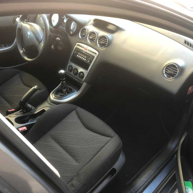 Peugeot 308 1.6 E HDI, снимка 4 - Автомобили и джипове - 51945488