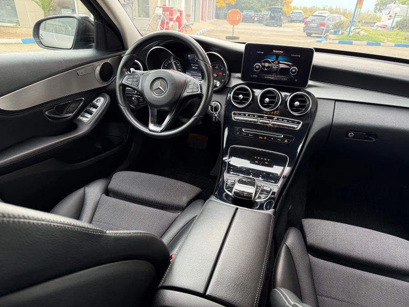 Mercedes-Benz C 220 Avantgarde, снимка 9 - Автомобили и джипове - 52105221