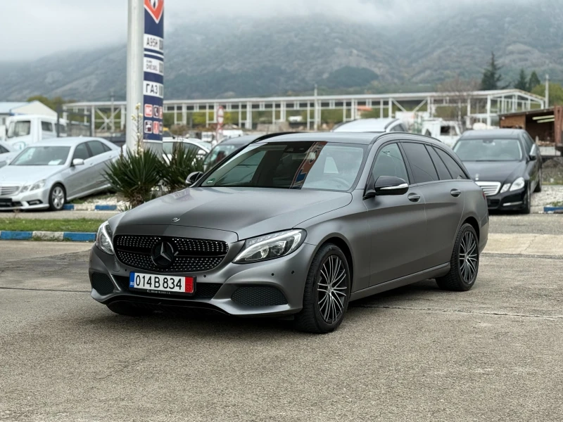 Mercedes-Benz C 220 Avantgarde, снимка 4 - Автомобили и джипове - 52105221