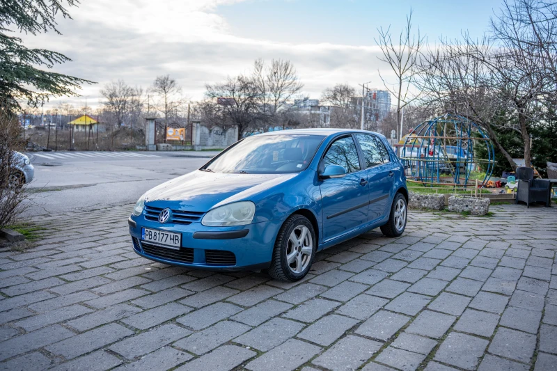 VW Golf 5 1.9 TDI, снимка 6 - Автомобили и джипове - 53097605