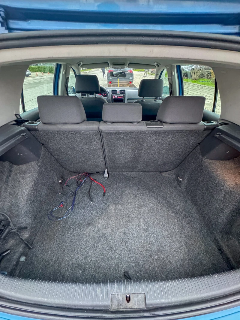 VW Golf 5 1.9 TDI, снимка 11 - Автомобили и джипове - 53097605