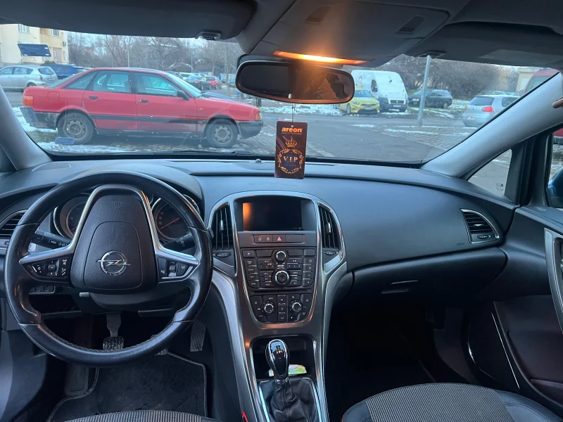 Opel Astra, снимка 8 - Автомобили и джипове - 53342709